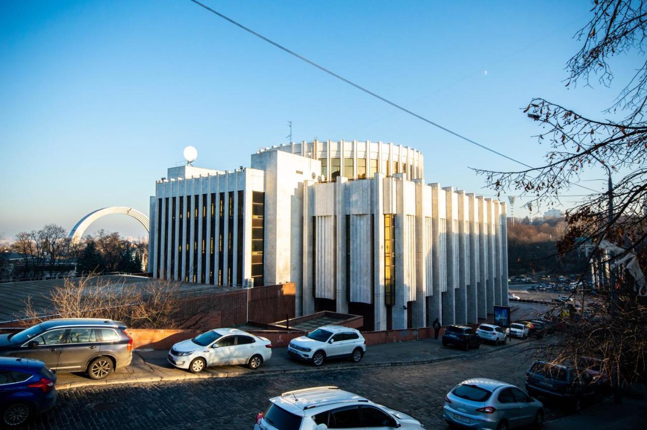 Kyiv Center Smart Apartments Экстерьер фото