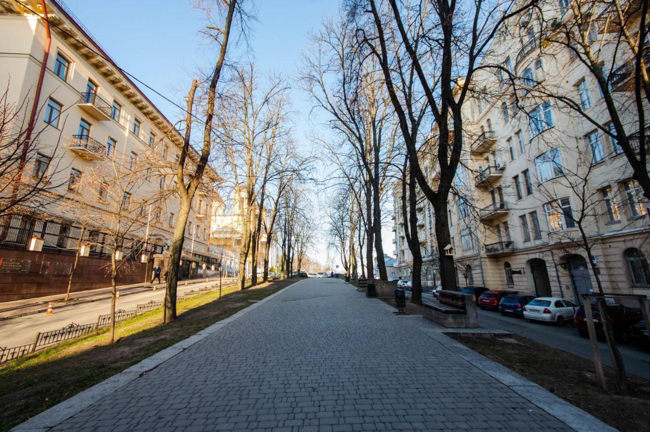 Kyiv Center Smart Apartments Экстерьер фото